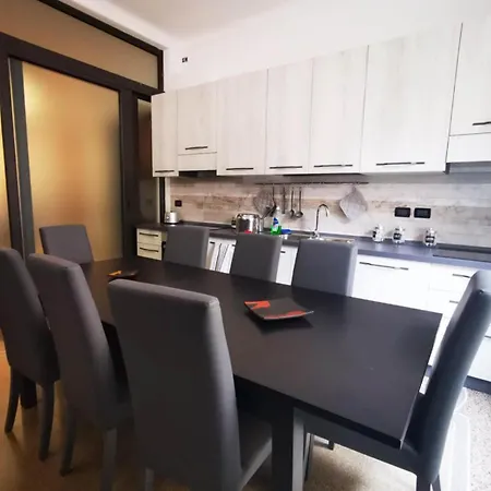 La Corte Charm Apartment- Where The Memories Are Made Apartment *